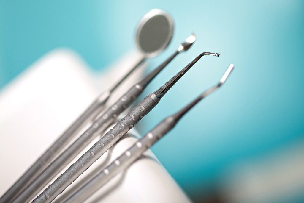 narzędzia pracy stomatologa